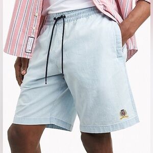 TOMMY HILFIGER HERITAGE 9" CHAMBRAY SHORT $69.50 rare embroidered Baby Blue M